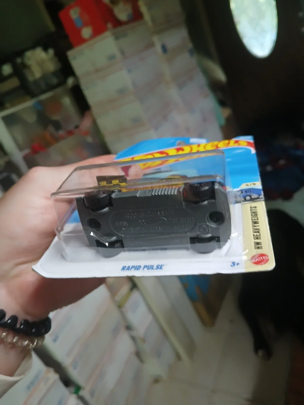 Hot Wheels Rapid Pulse  futuristic hybrid emergency ambulance die-cast Black